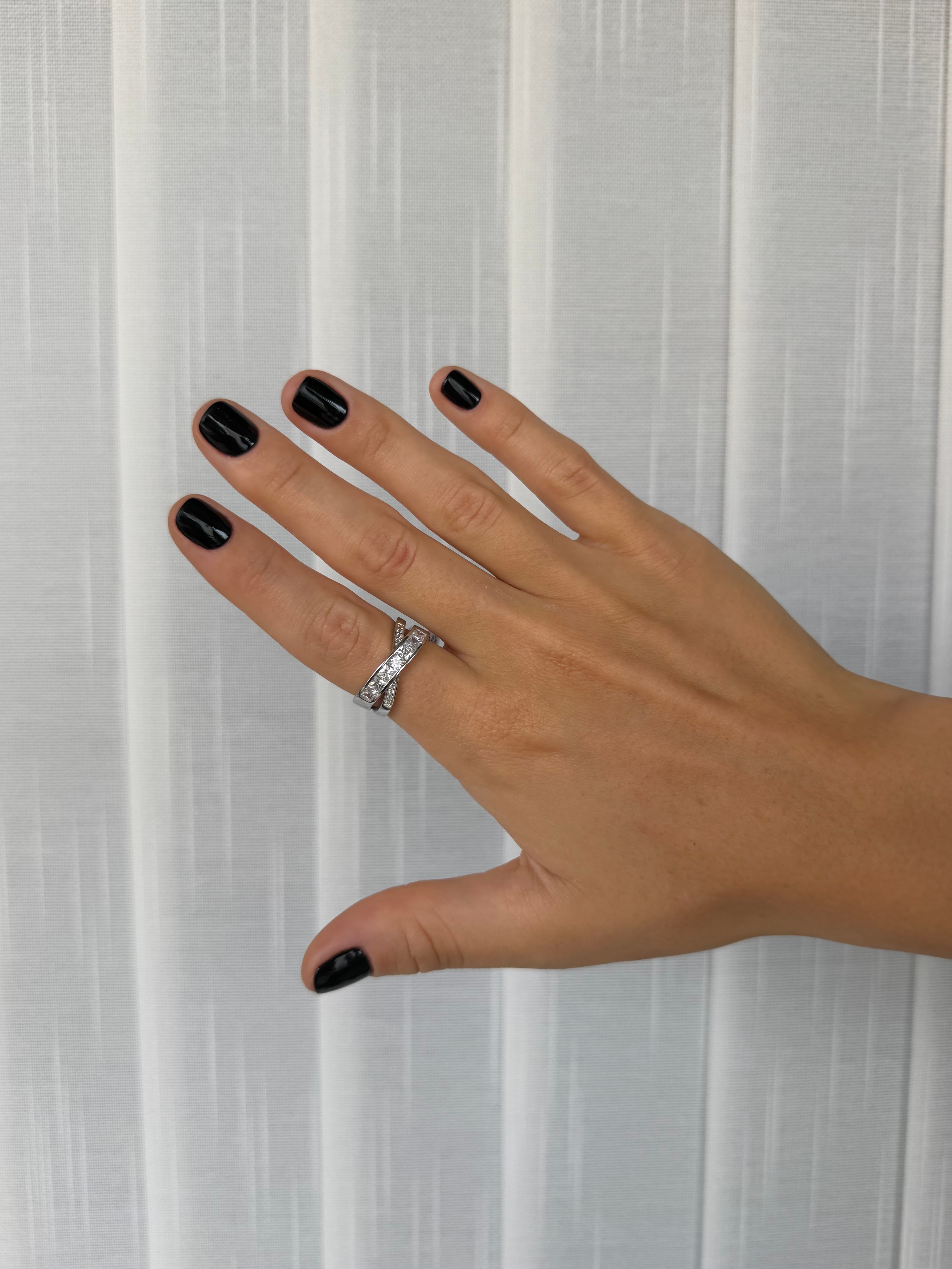 Anillo cruz