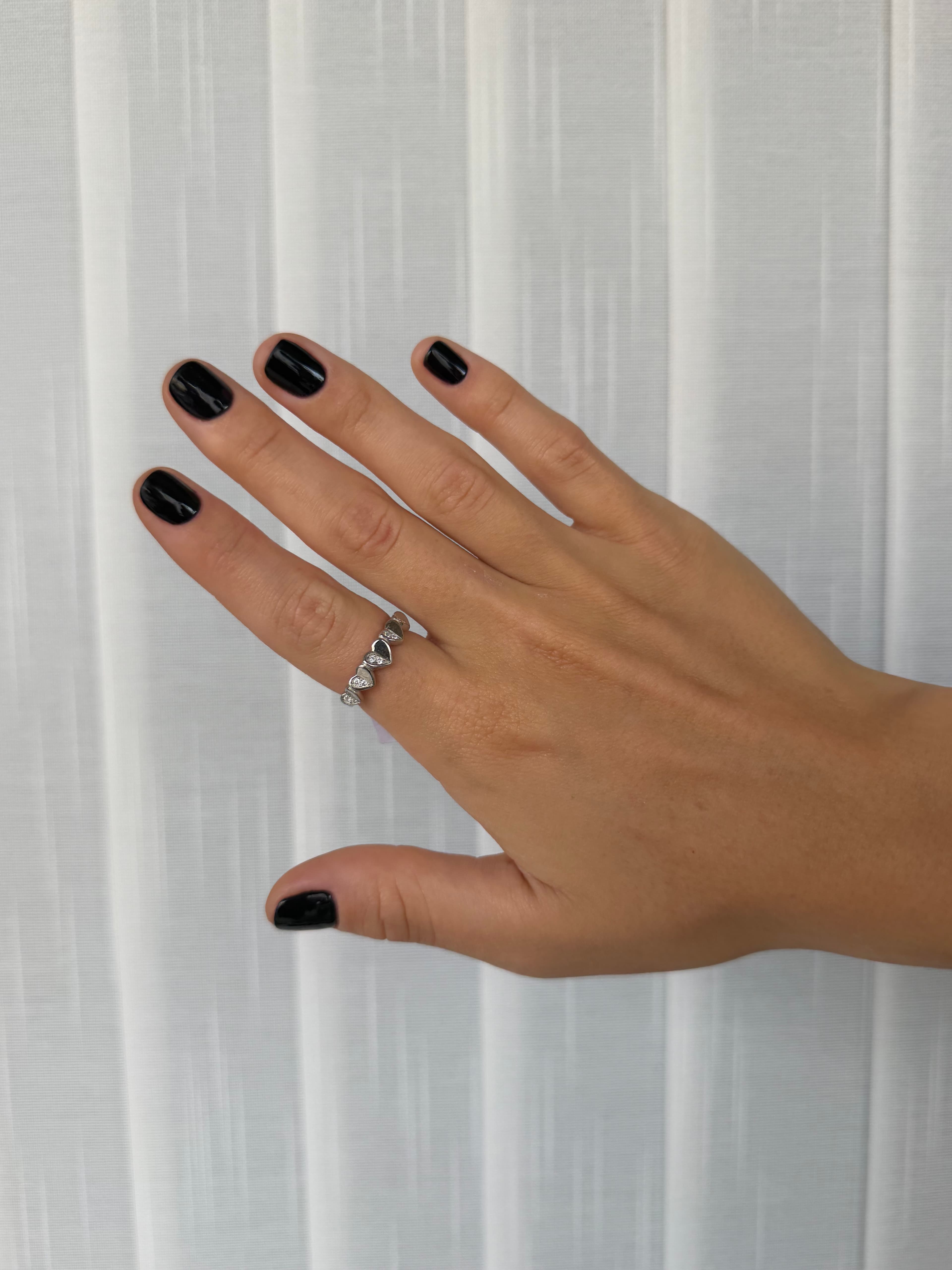 Anillo corazones