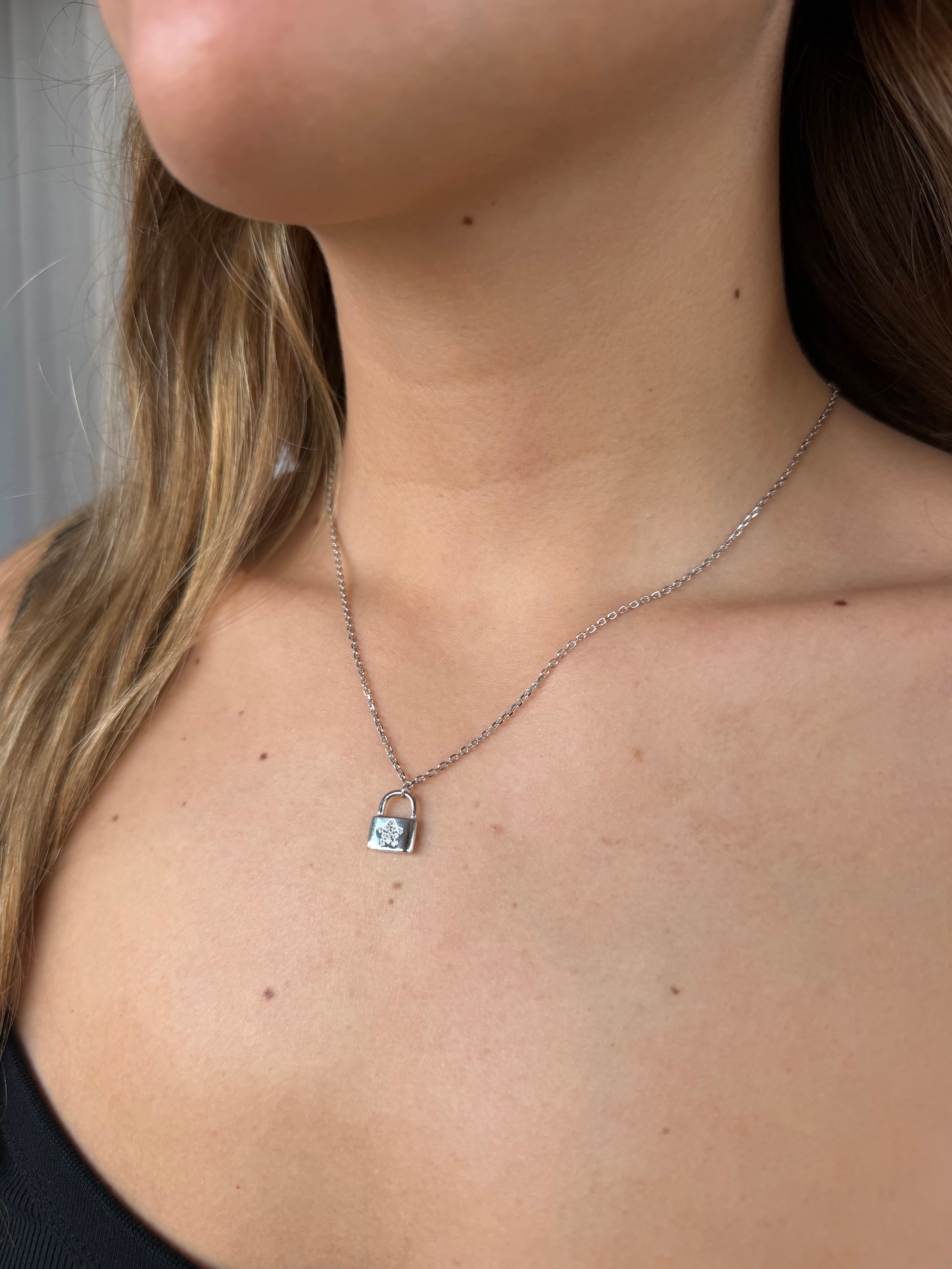 Collar candado