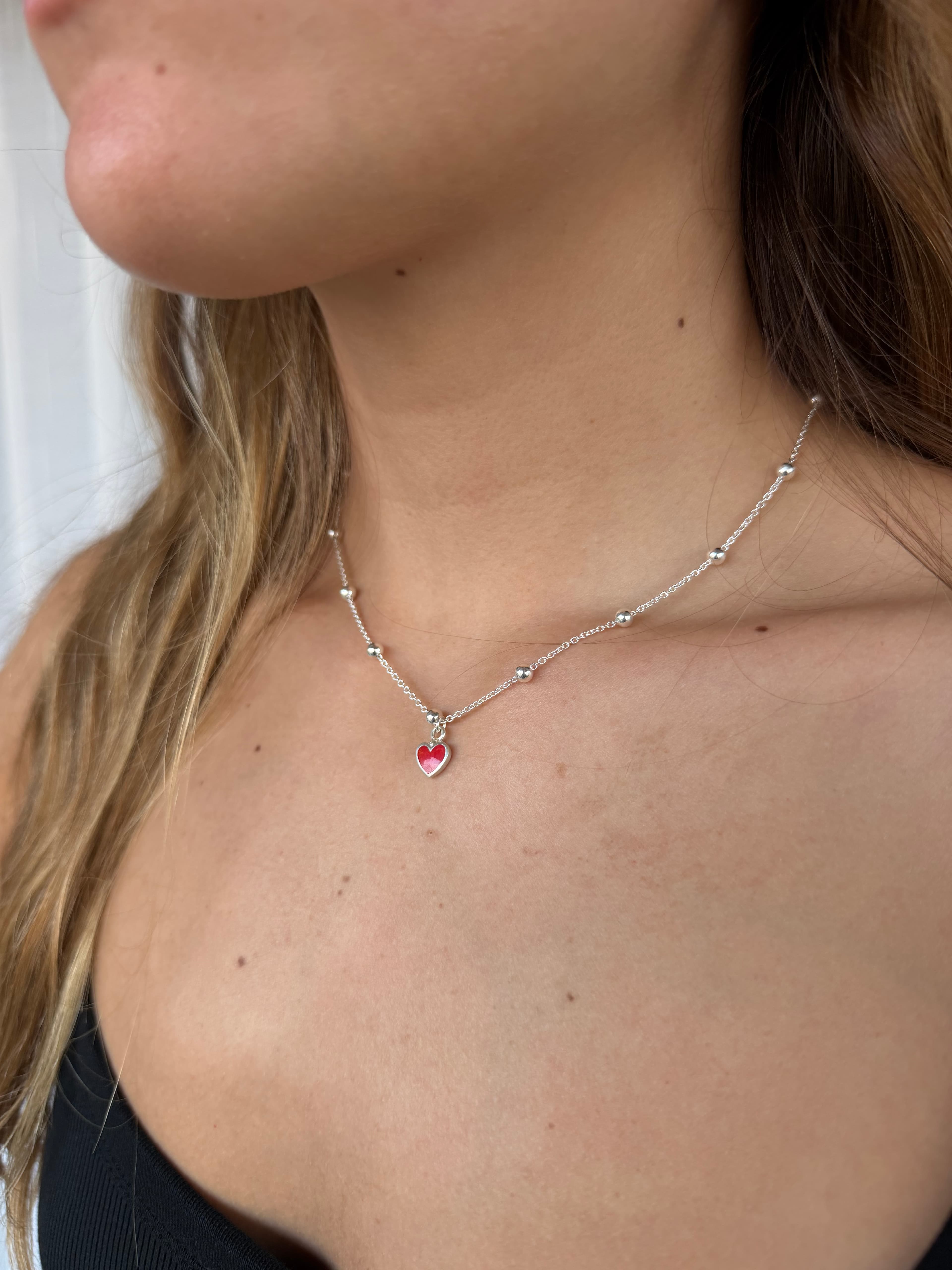 Collar corazon rojo